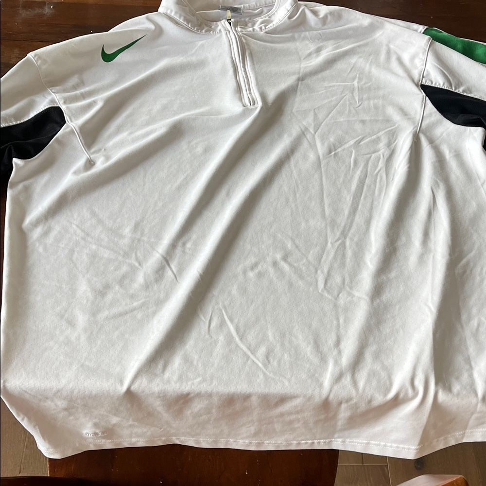 Nike White retro Pullover with Green and Black Accents